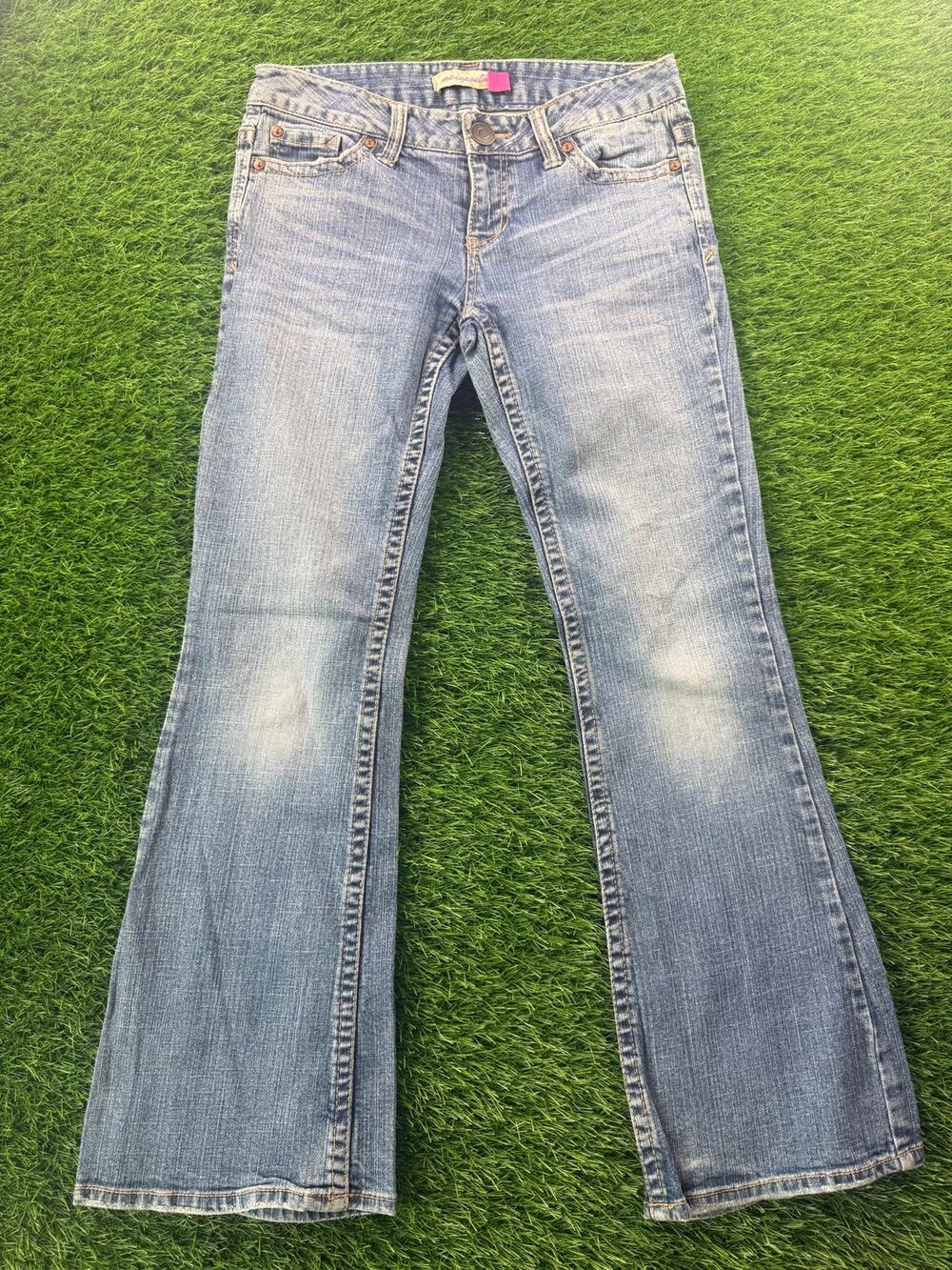 Aeropostale Angel Womens Jeans Sz 3/4 Short Blue Low Rise Bootcut Stretch Y2K 00